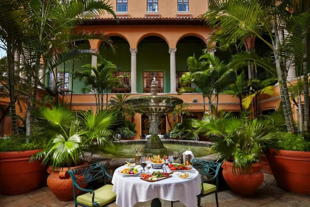 7365 ritz carlton naples