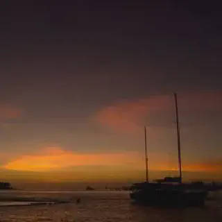 /img/7385-honeymoon-memories-photo.webp