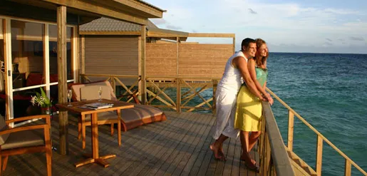 7407 four seasons maldives beach