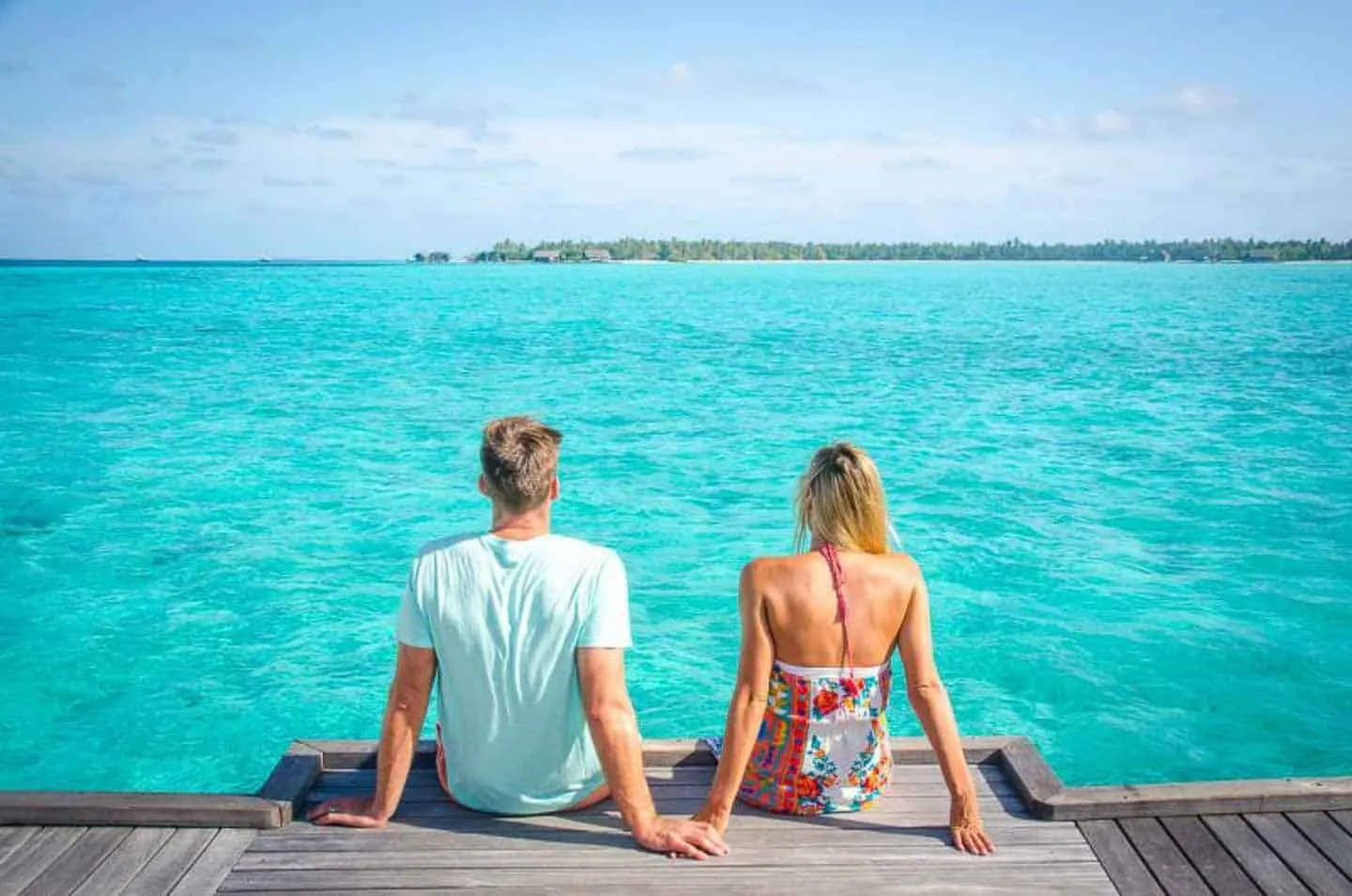 7407 w maldives overwater bungalow