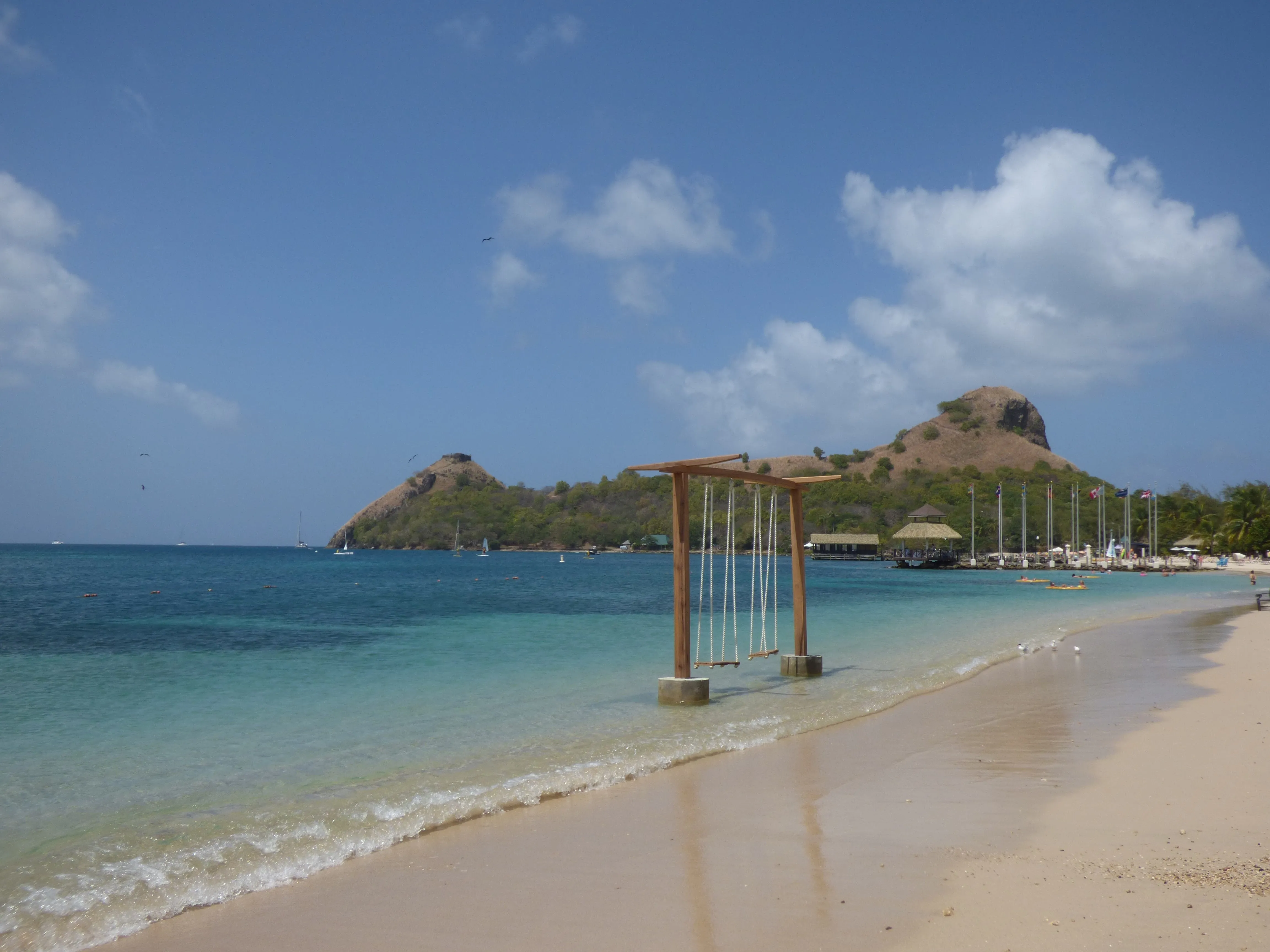 7435 cap maison resort