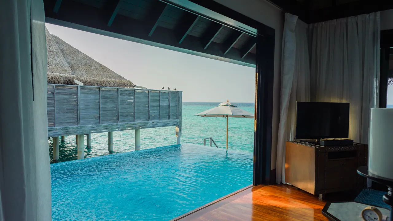7464 bali maldives honeymoon image2