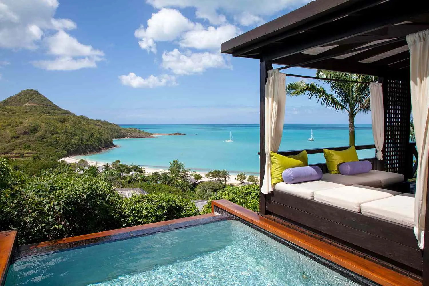 /img/7496-honeymoon-planning.webp