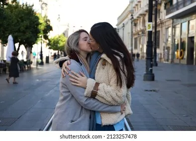 7518 lesbian honeymoon island