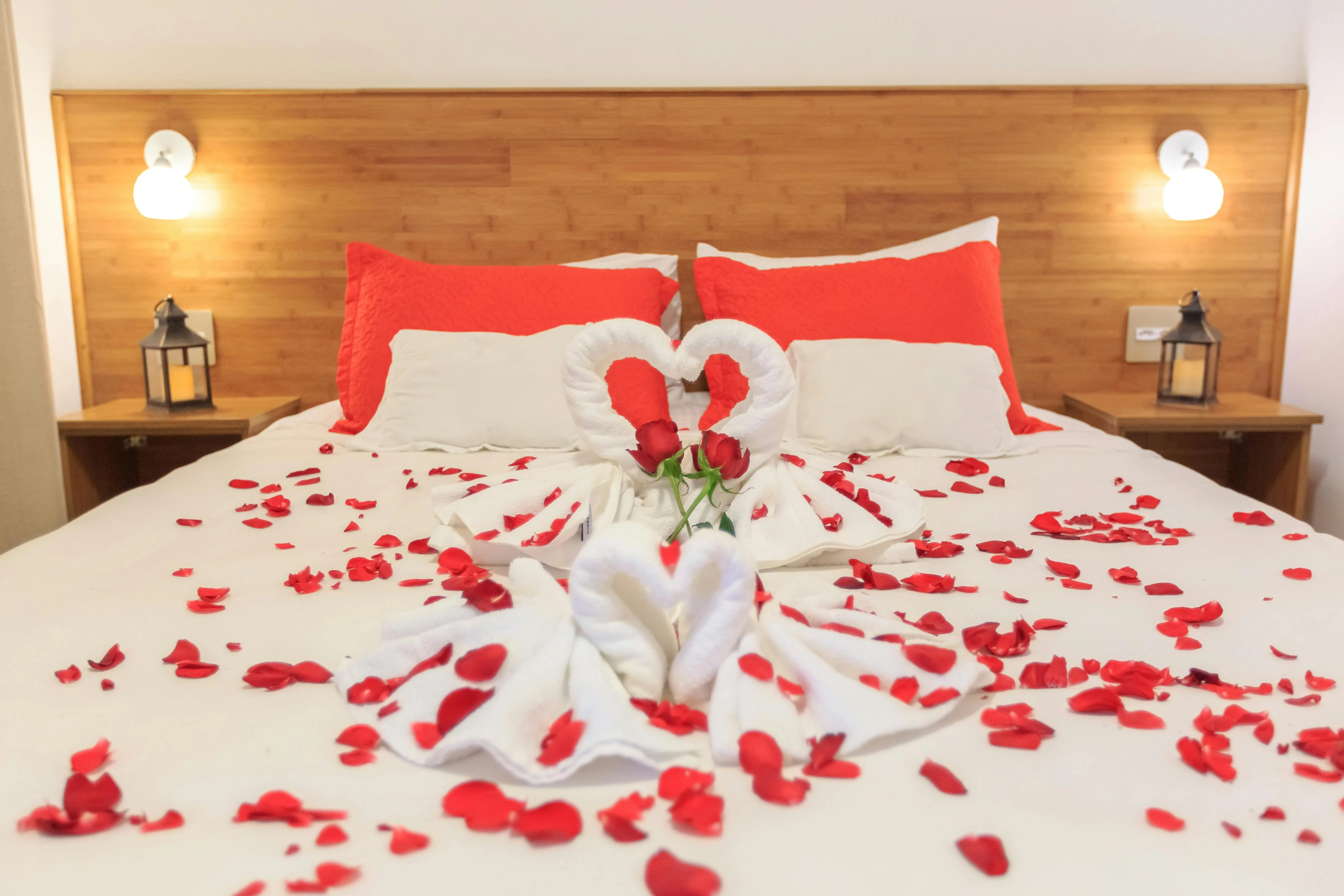 7524 ct honeymoon suite outdoor pool