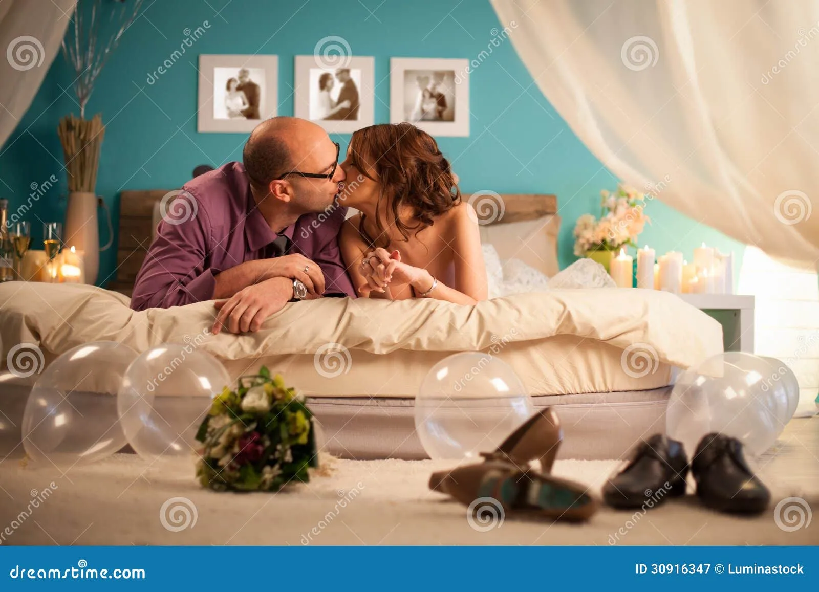/img/7553-honeymoon-activities.webp