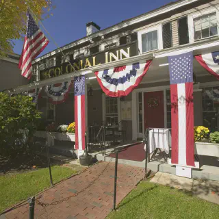 /img/7555-romantic-new-england-honeymoon.webp