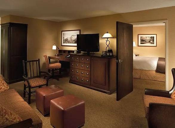 7560 gatlinburg honeymoon suite exterior