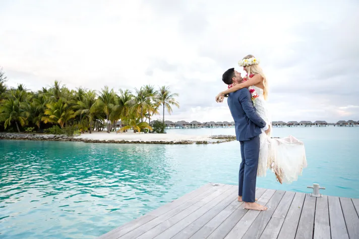 7568 bora bora couple spa