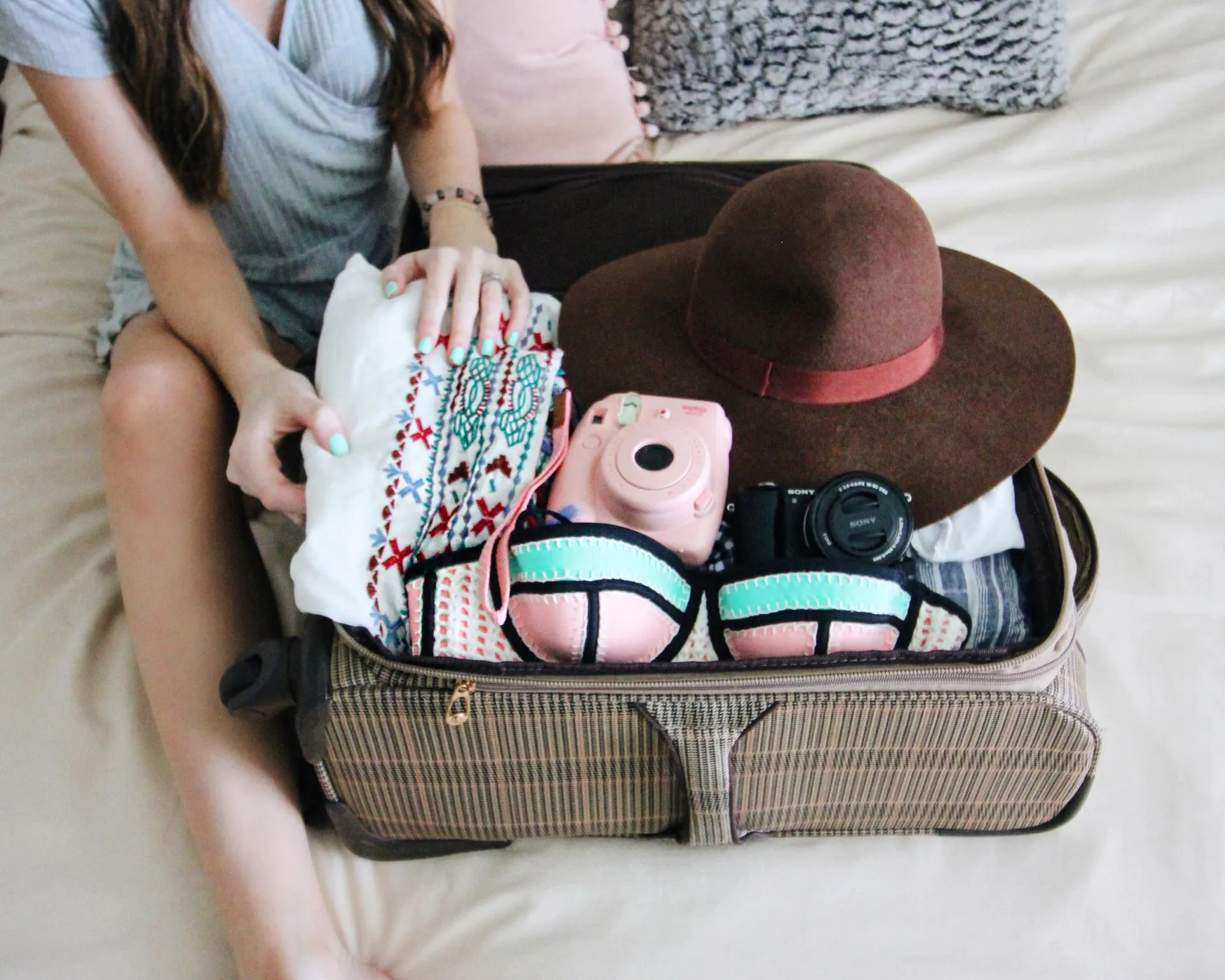 7570 travel shoes