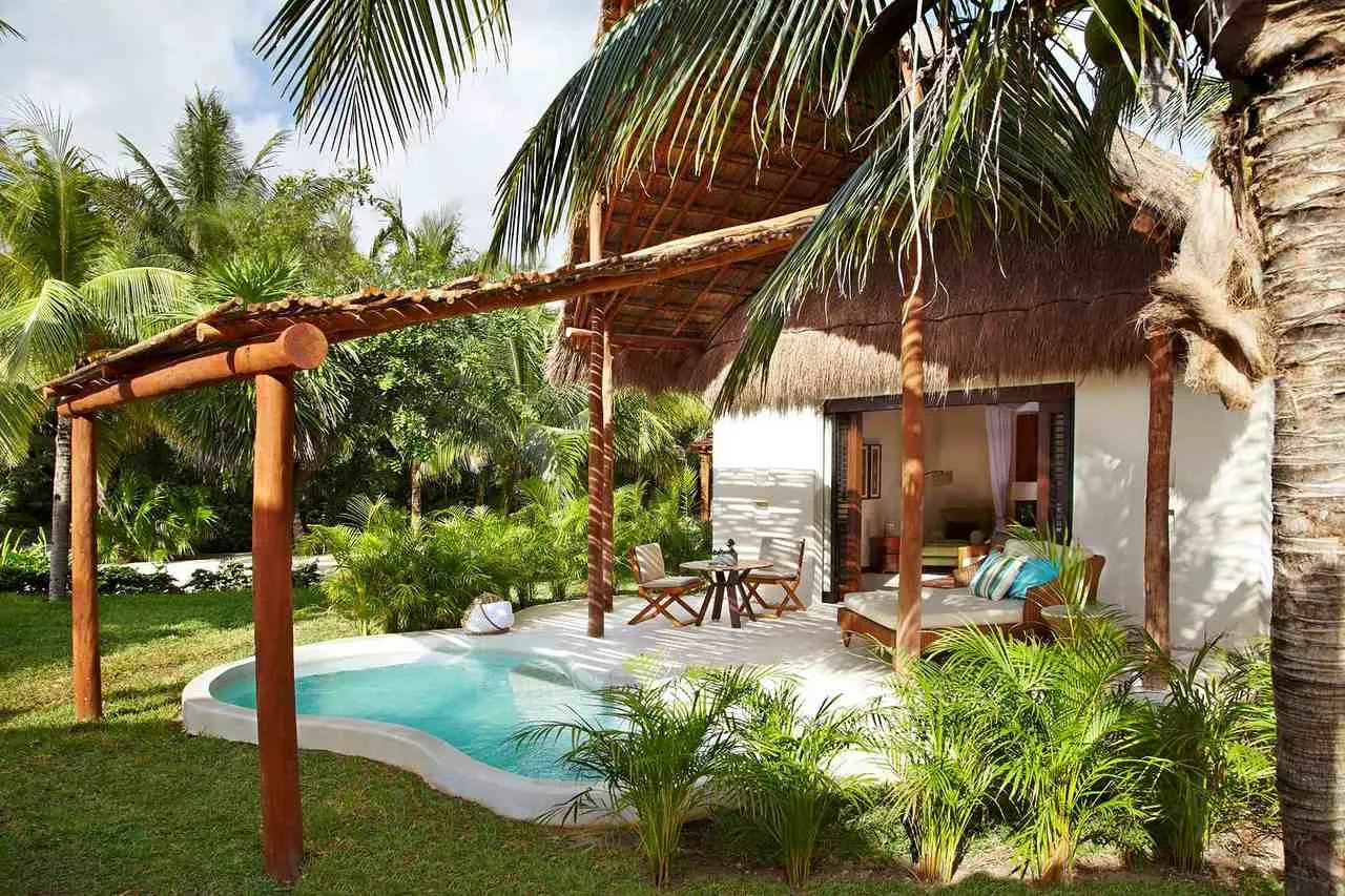 7586 resort 1 beachfront