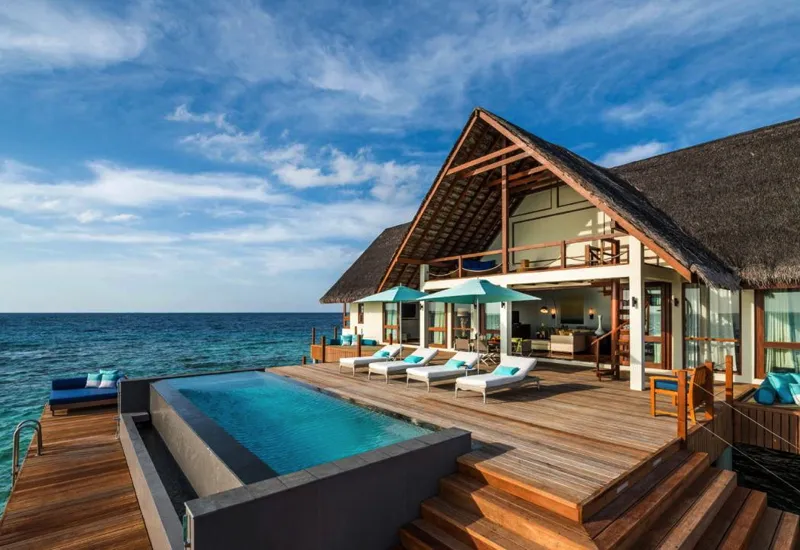 7589 maldives honeymoon scuba diving