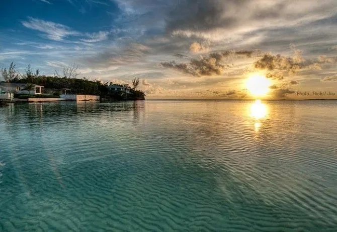 7592 romantic dinner beach