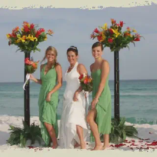 /img/7611-destin-resort-honeymoon.webp