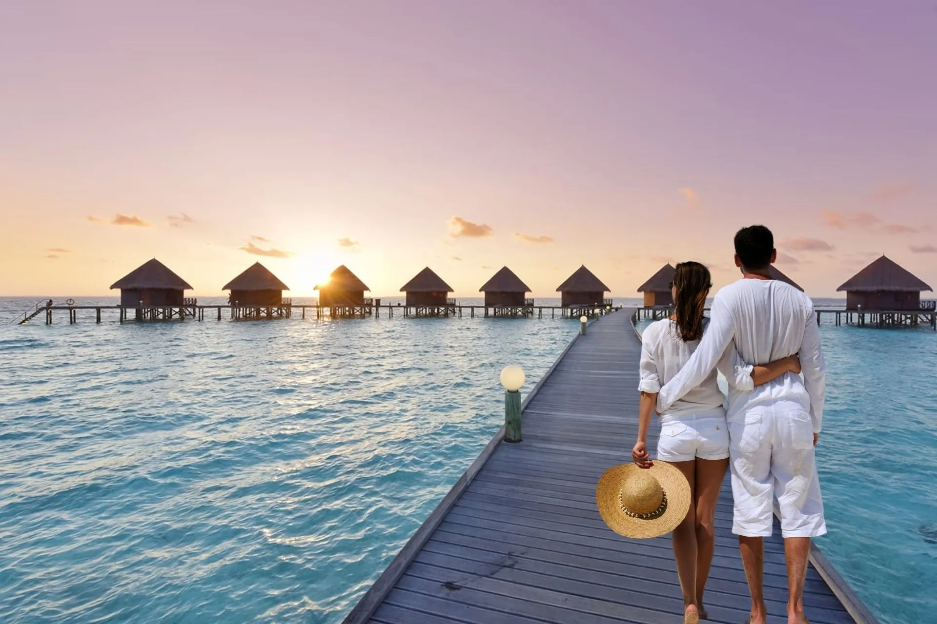 /img/7626-maldives-dining.webp