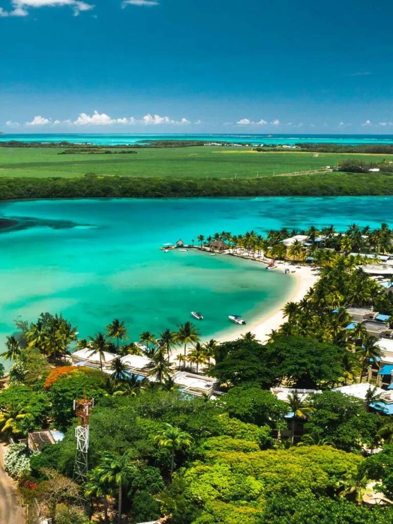 7632 beach resort october