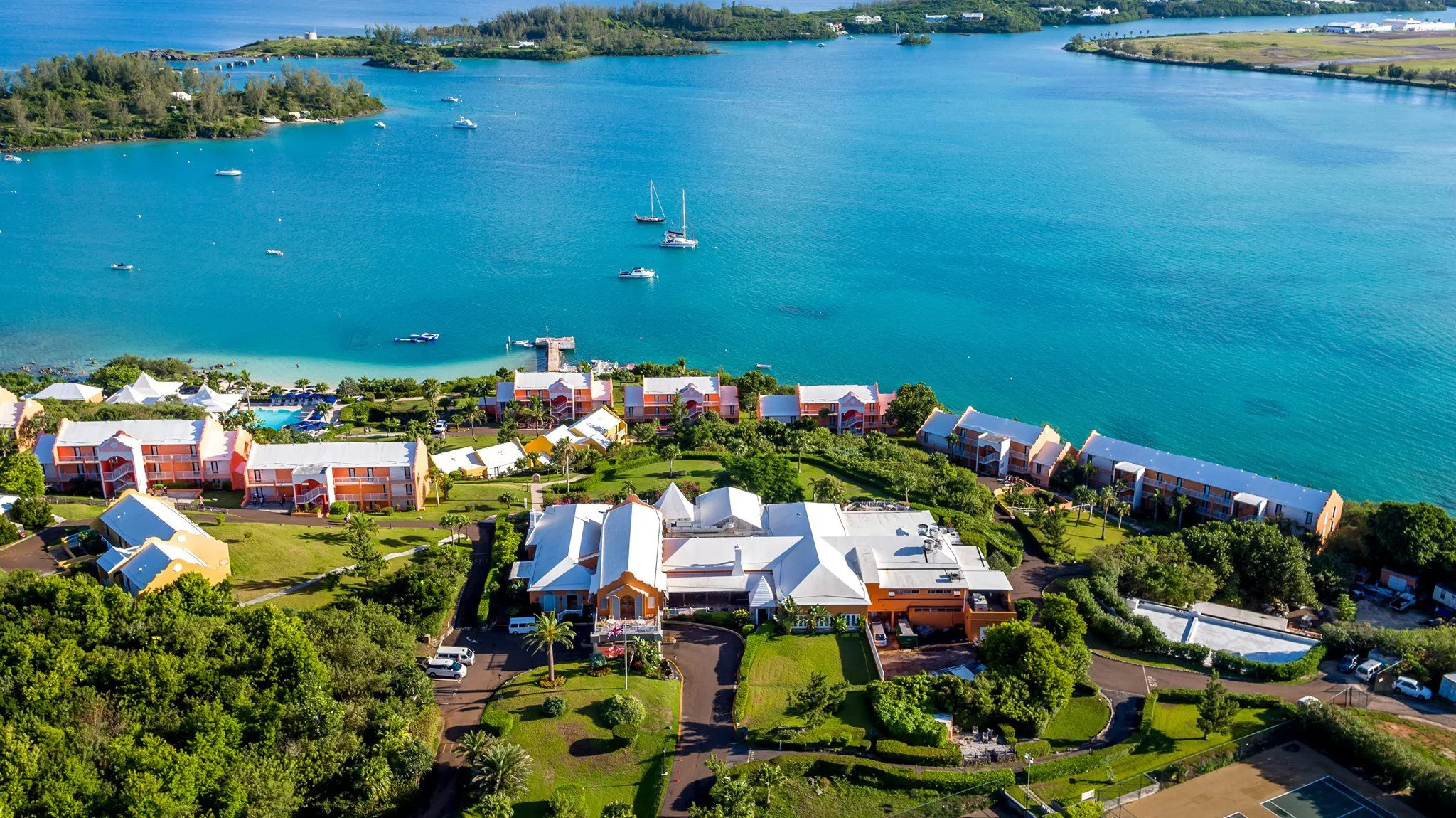 /img/7665-azura-bermuda.webp