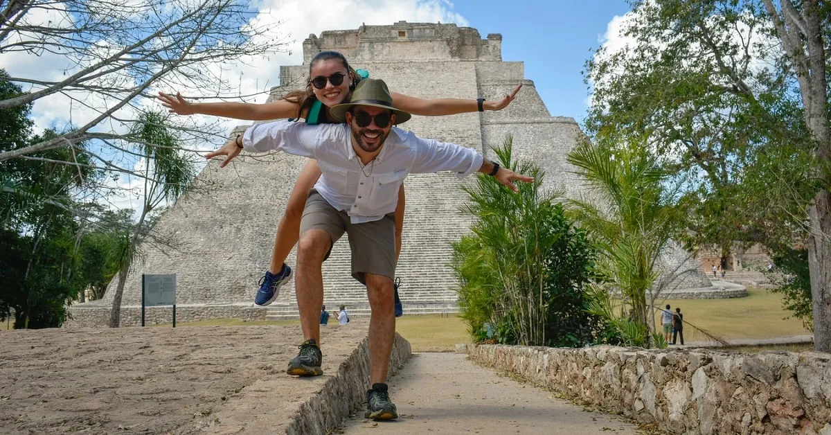 7671 central america honeymoon island