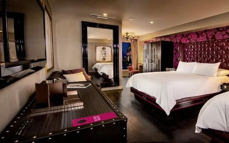 7681 vegas honeymoon spa