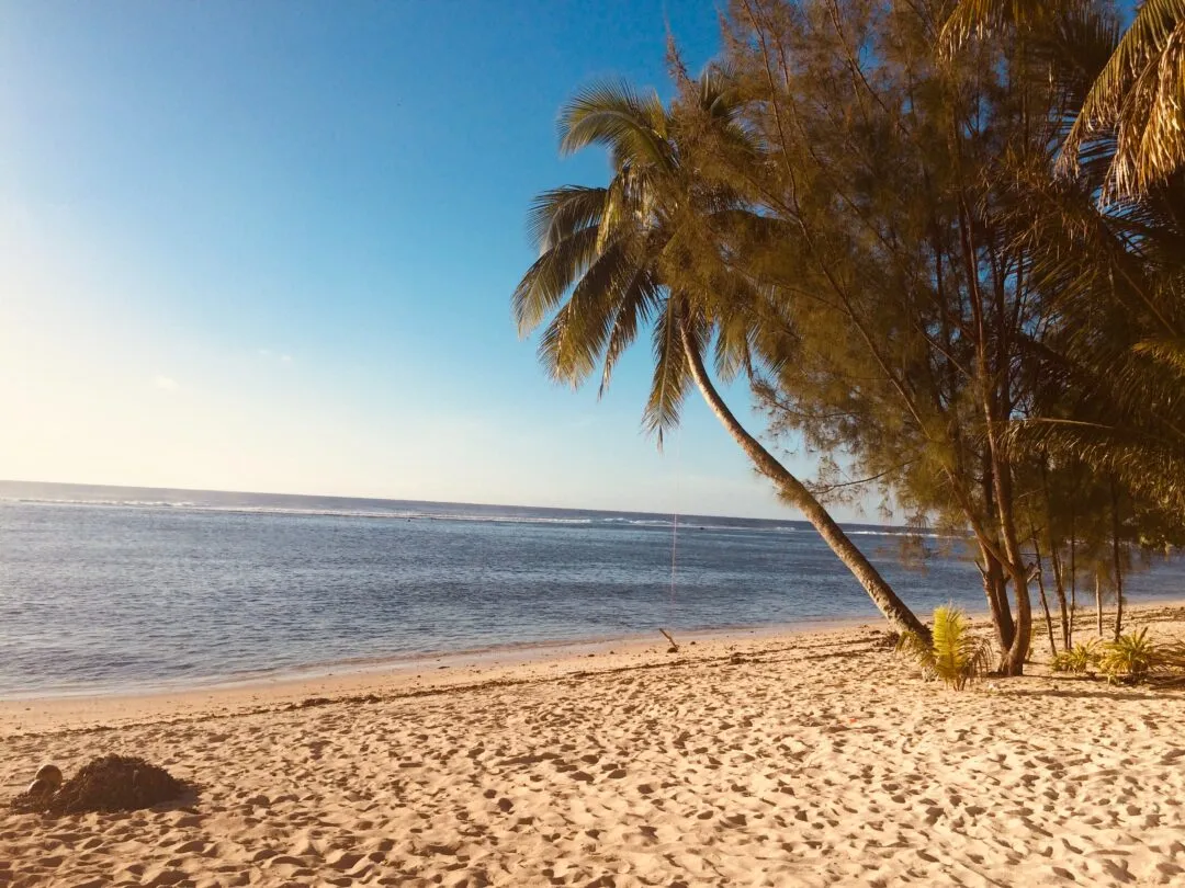 7690 romantic beach honeymoon